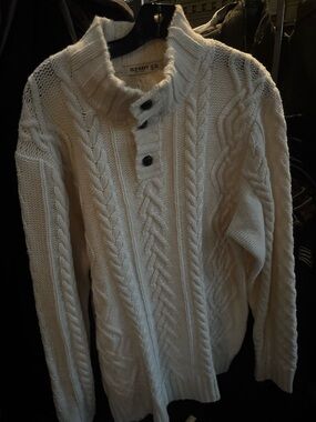 Old Navy Men's Cream Cable Zip-Up Mock Neck Sweater